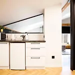 דירה Beautiful Studio With Air Conditioning, Cracow Old Town