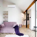 Beautiful Studio With Air Conditioning, Cracow Old Town