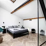 Beautiful Studio With Air Conditioning, Cracow Old Town Apartman *