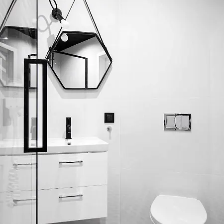 Beautiful Studio With Air Conditioning, Cracow Old Town * Krakkó