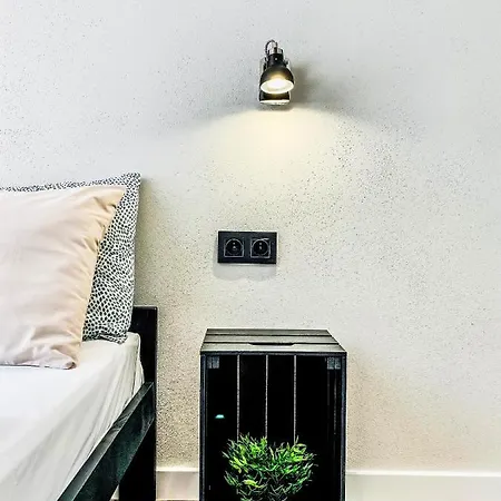 Beautiful Studio With Air Conditioning, Cracow Old Town * Krakkó